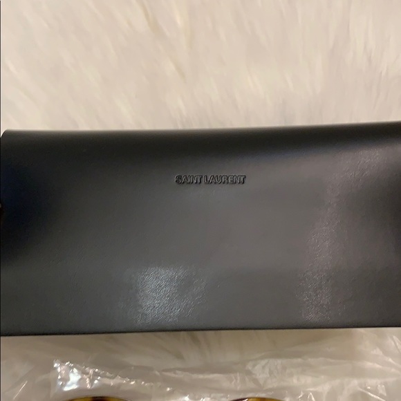 New Authentic Saint Laurent Sunglasses - Picture 6 of 6